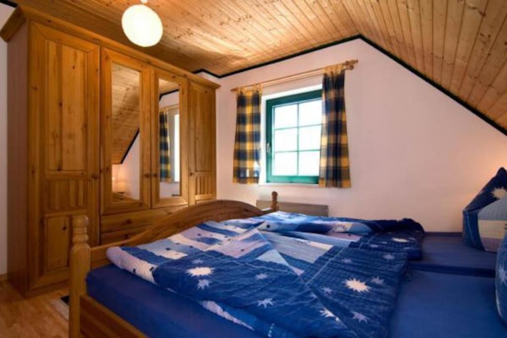 Trollhus - Grosses Familienfreundliches Ferienhaus Born Exteriör bild
