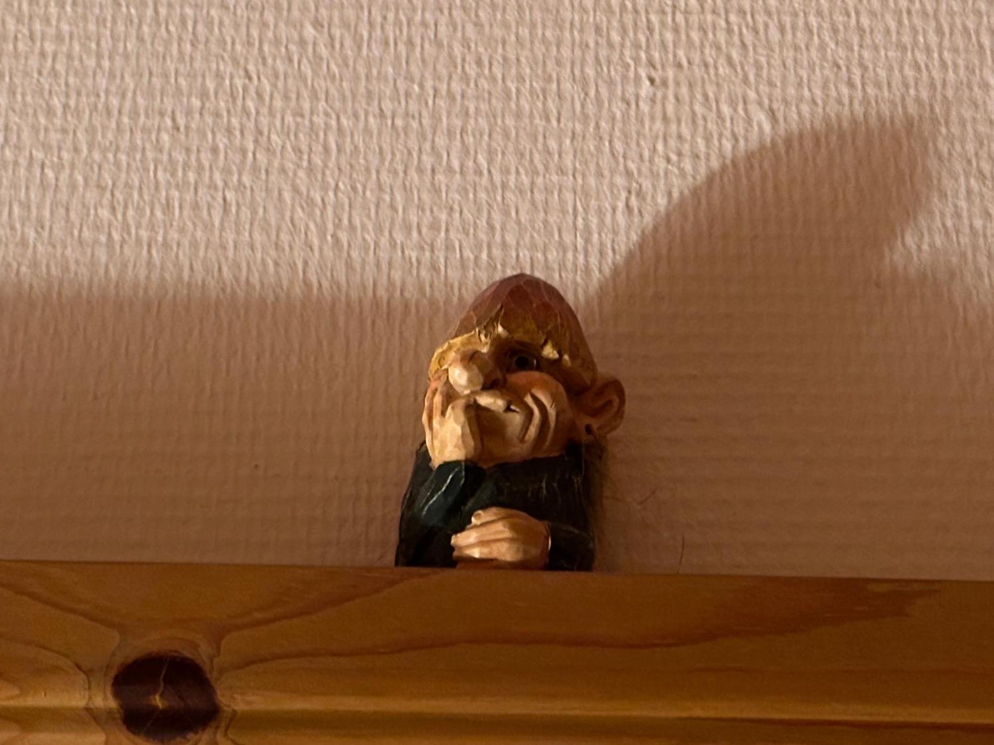 Trollhus - Grosses Familienfreundliches Ferienhaus Born Exteriör bild
